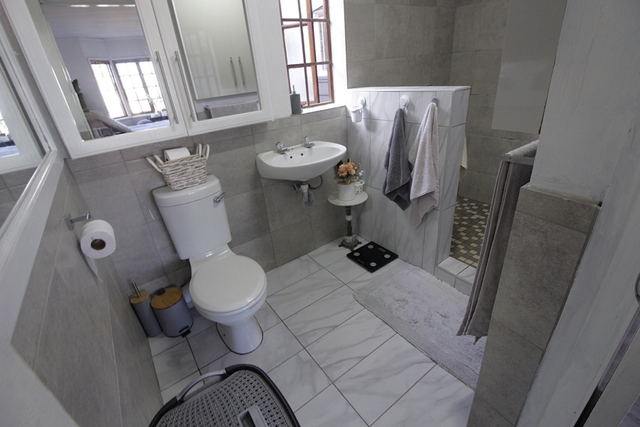 3 Bedroom Property for Sale in Wavecrest Eastern Cape